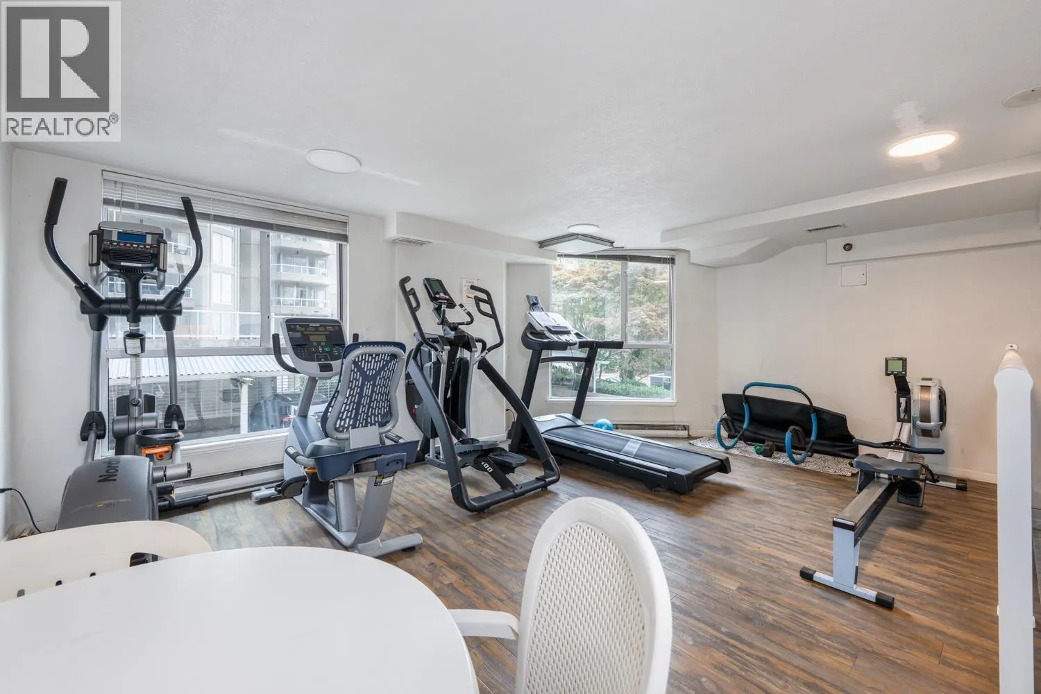 405 1185 QUAYSIDE DRIVE