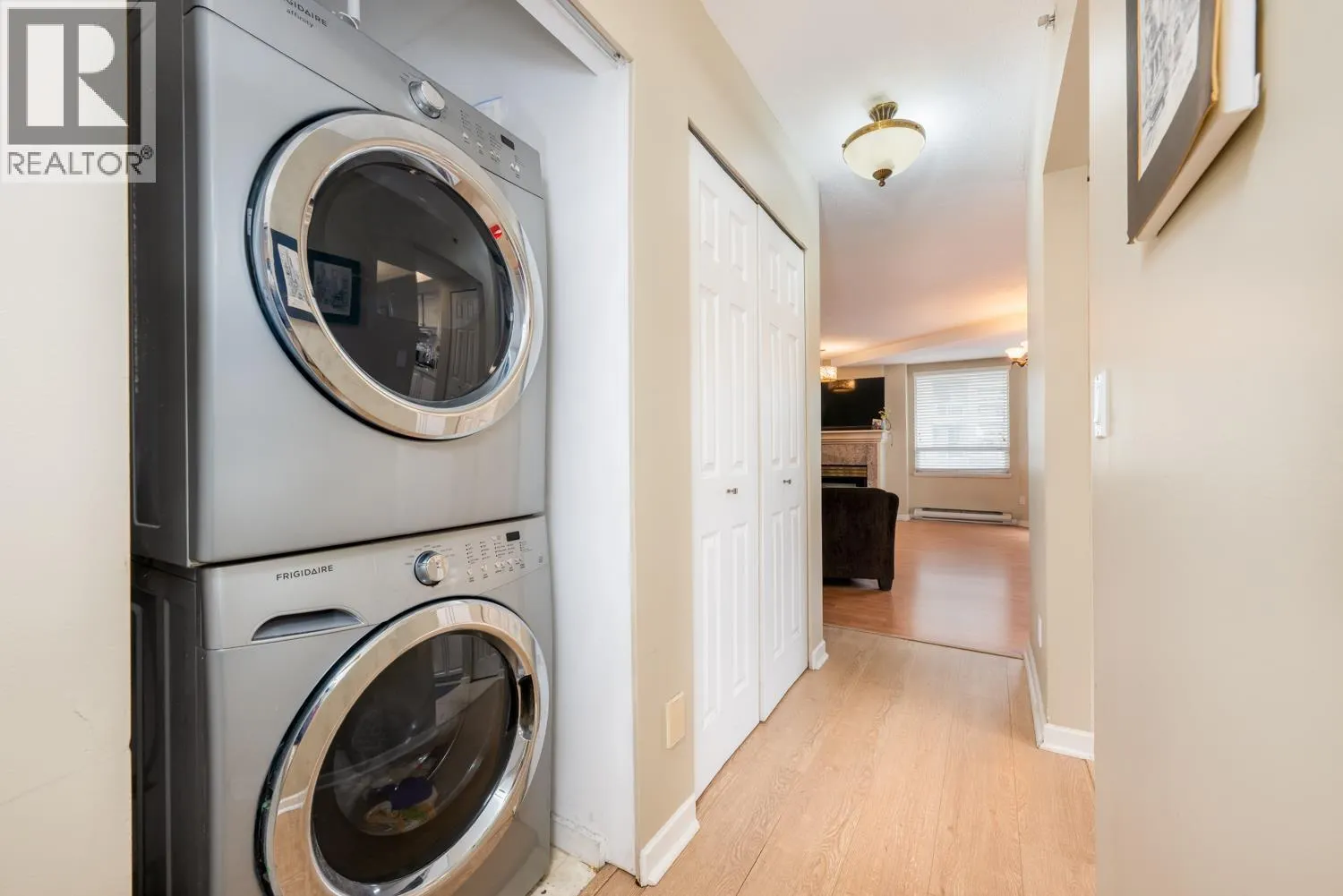 405 1185 QUAYSIDE DRIVE