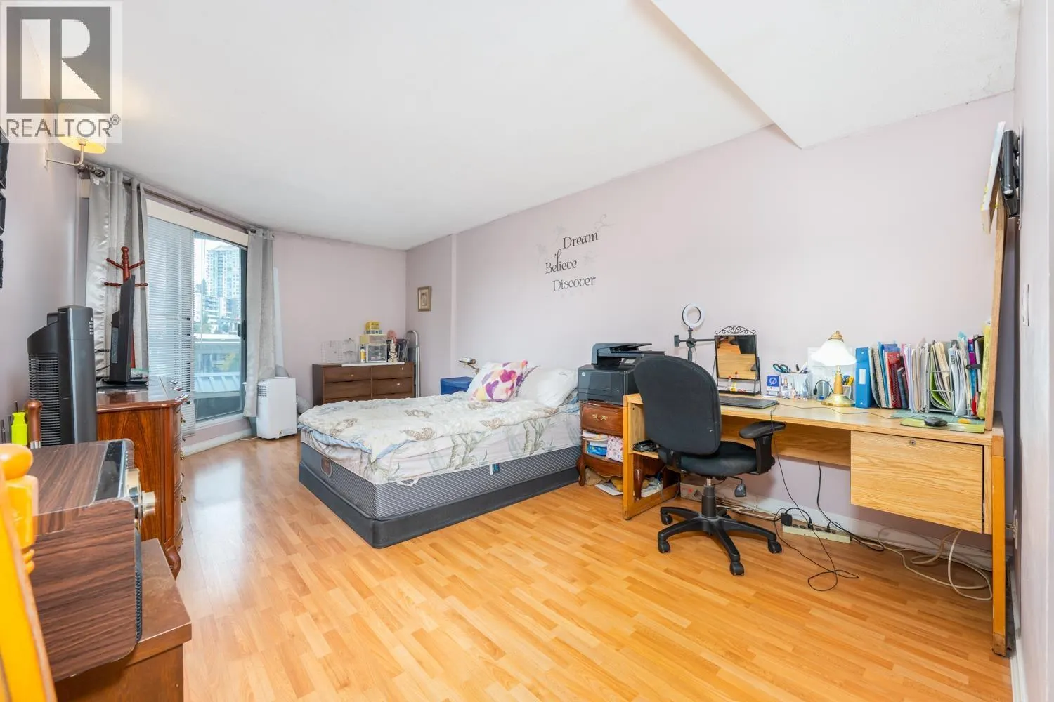 405 1185 QUAYSIDE DRIVE