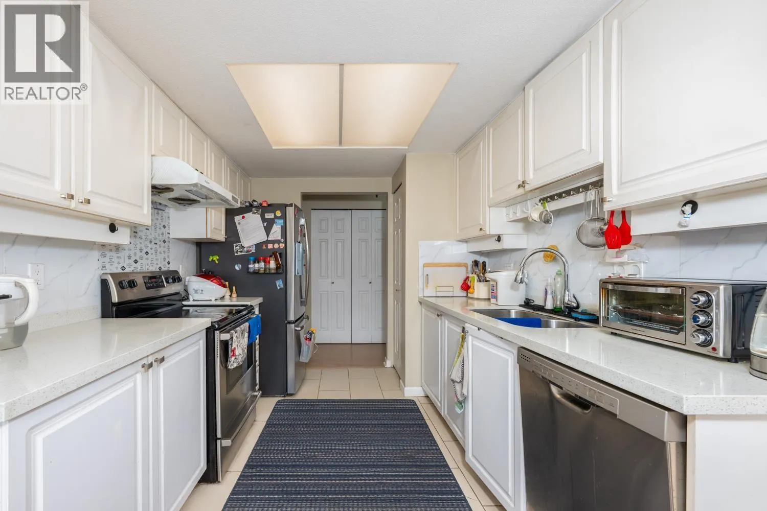 405 1185 QUAYSIDE DRIVE