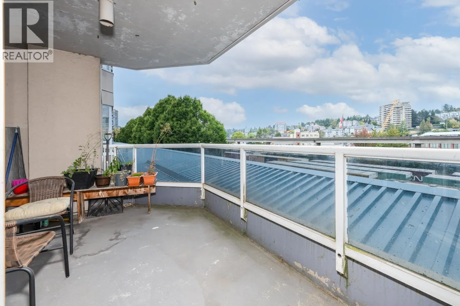 405 1185 QUAYSIDE DRIVE