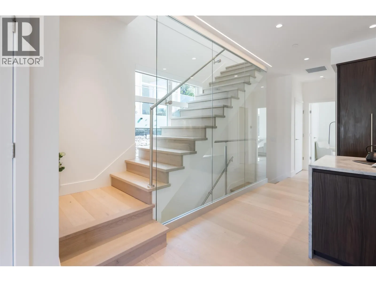 592 ARTHUR ERICKSON PLACE