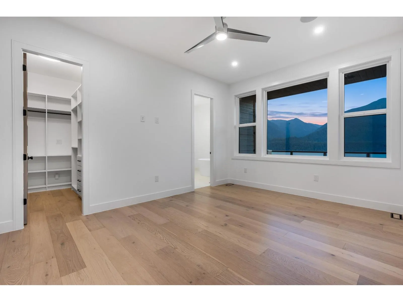 46007 WEEDEN DRIVE|Promontory