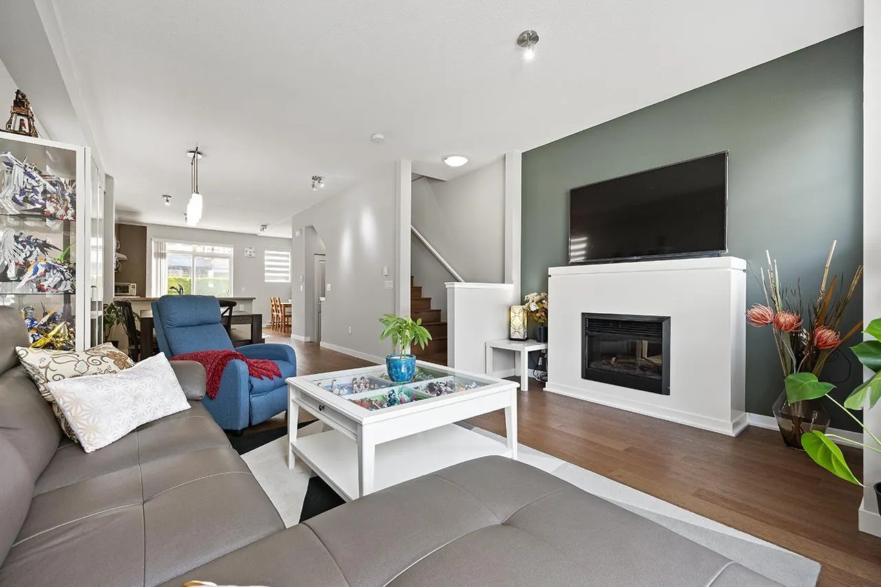 88 2729 158 STREET