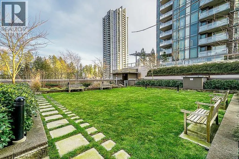 2605 3008 GLEN DRIVE