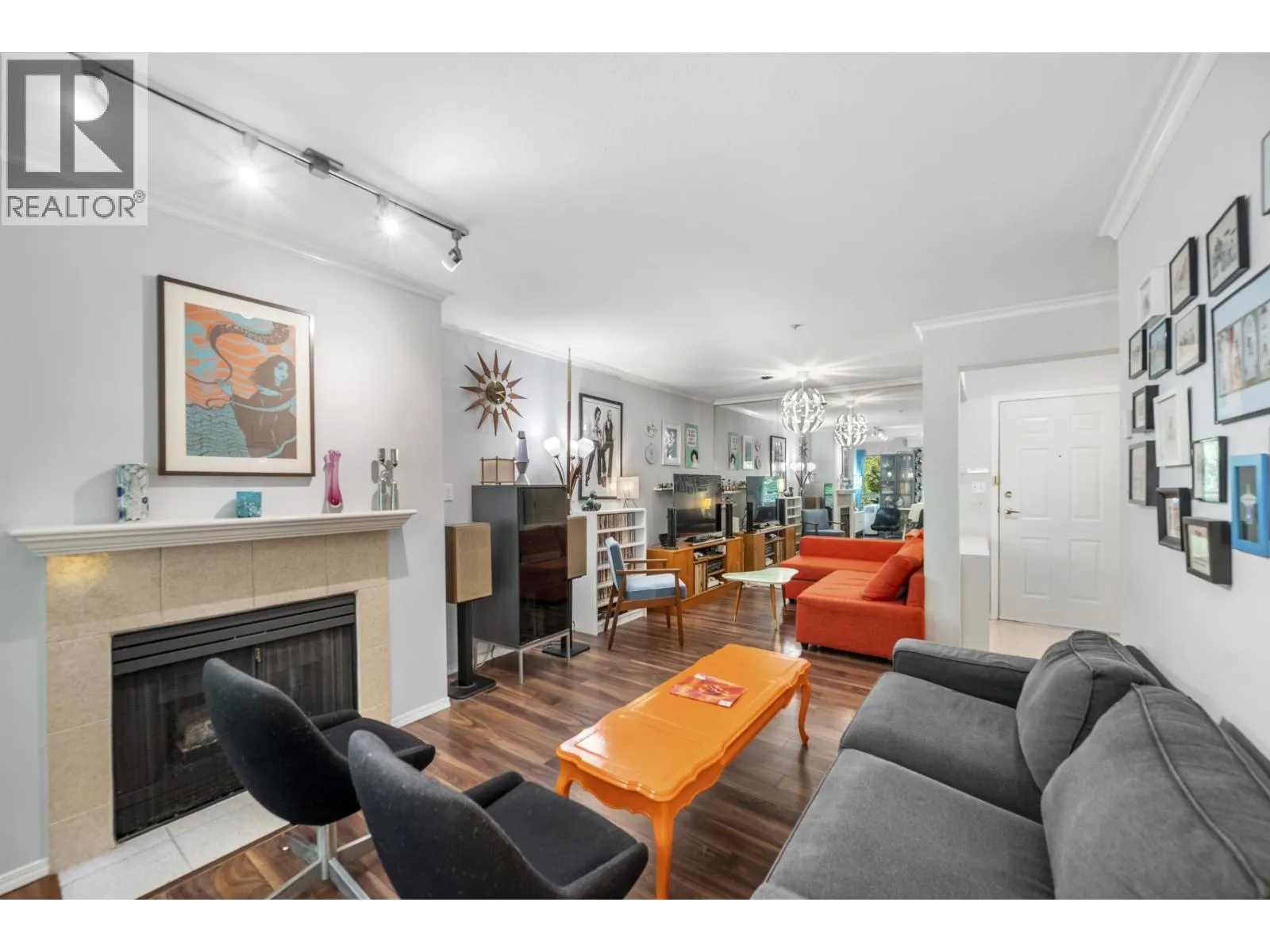 306 3400 SE MARINE DRIVE