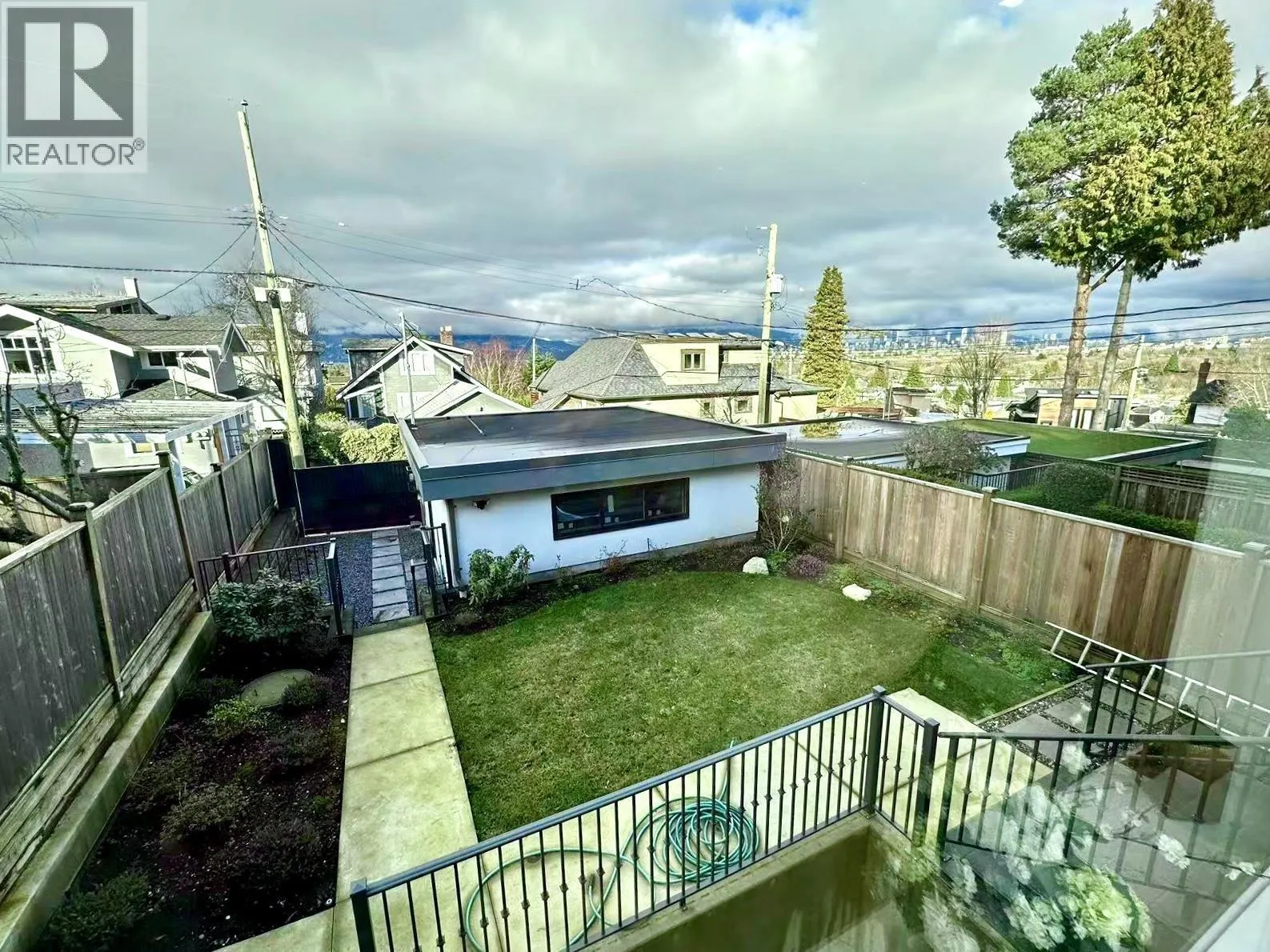 3349 W 19TH AVENUE