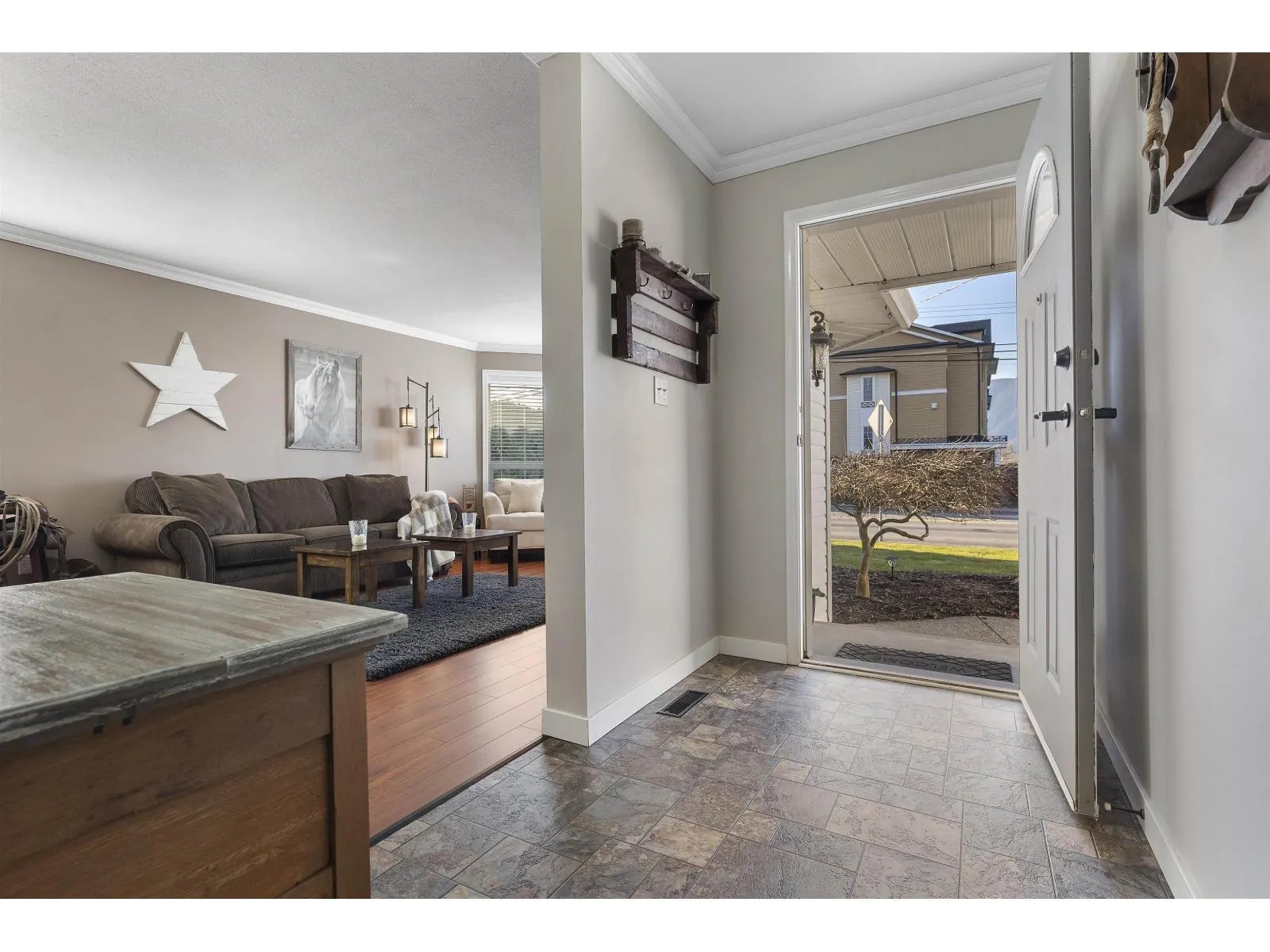 1636 AGASSIZ-ROSEDALE HIGHWAY NO 9 HIGHWAY|Agassiz