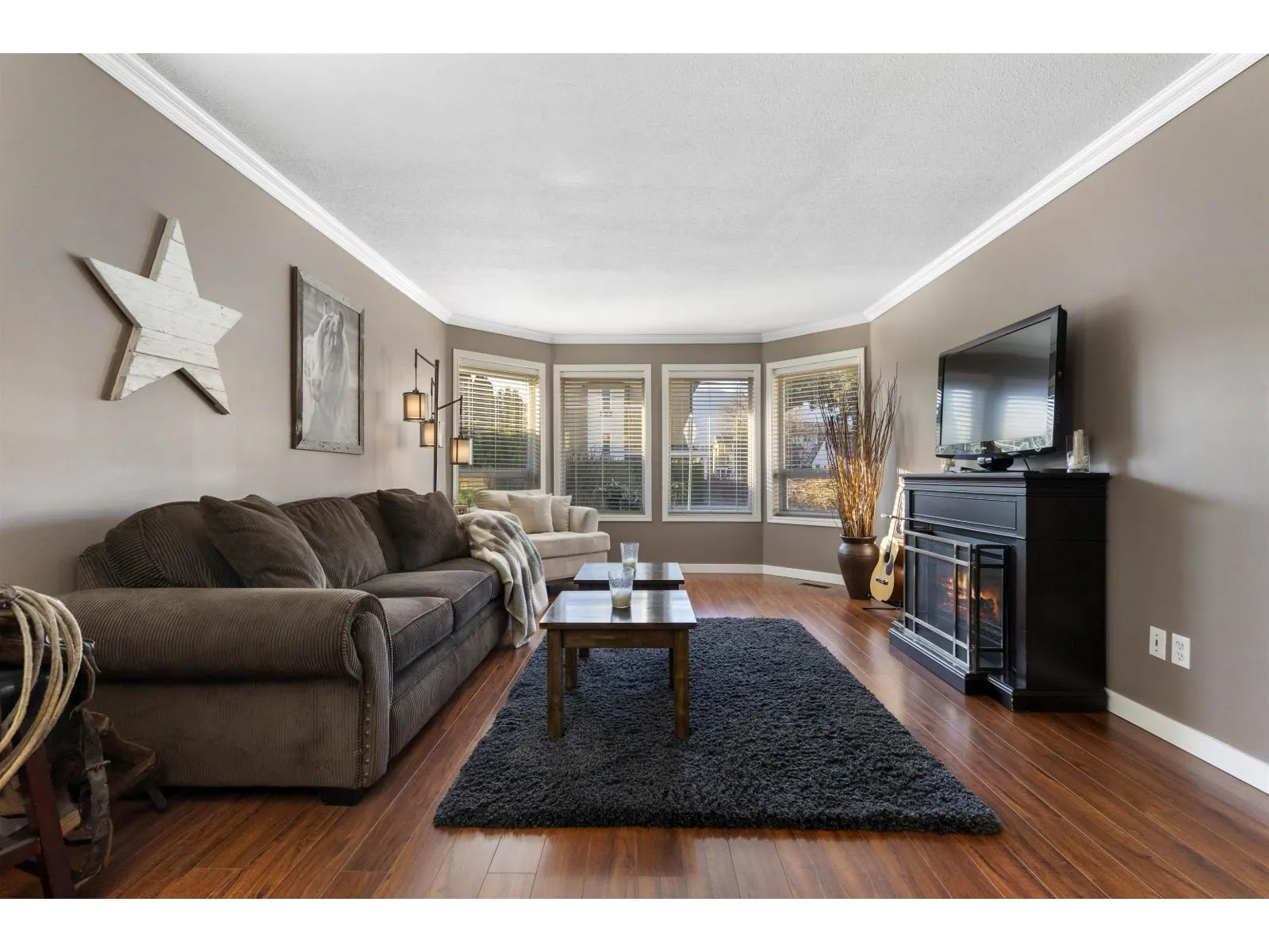 1636 AGASSIZ-ROSEDALE HIGHWAY NO 9 HIGHWAY|Agassiz