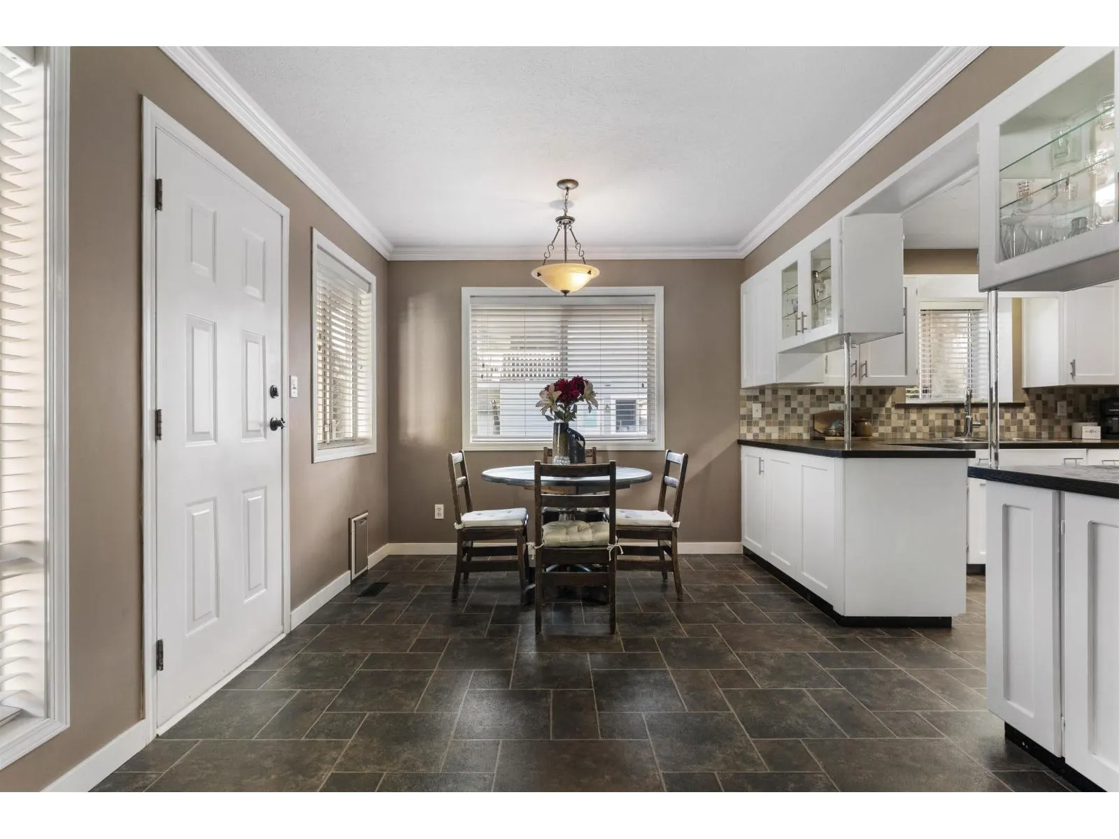 1636 AGASSIZ-ROSEDALE HIGHWAY NO 9 HIGHWAY|Agassiz