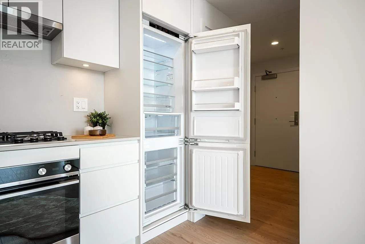 3110 2181 MADISON AVENUE