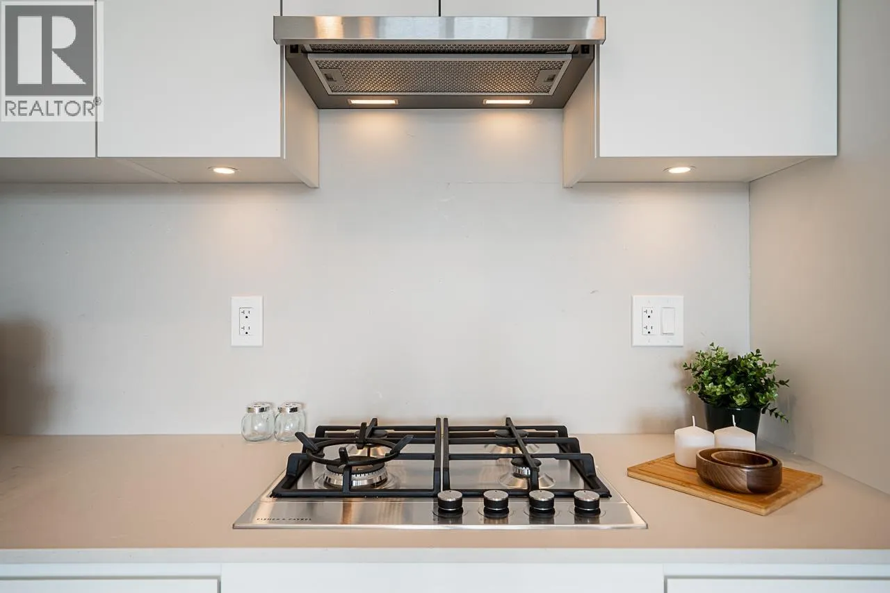 3110 2181 MADISON AVENUE