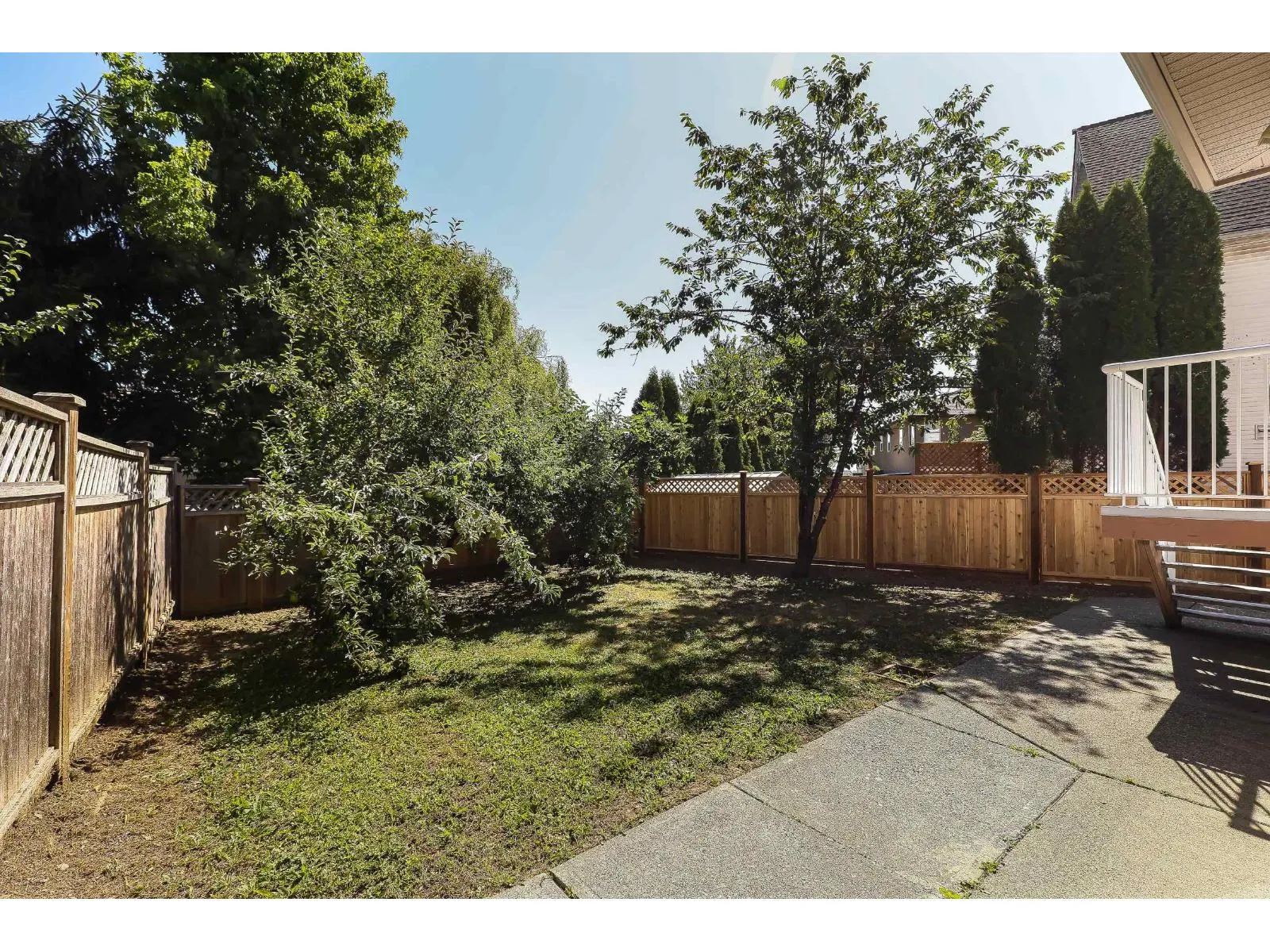 8066 168 STREET