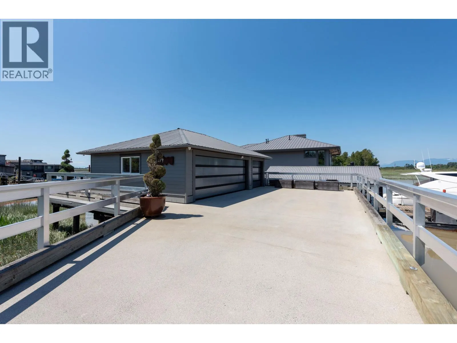 4379 W RIVER ROAD