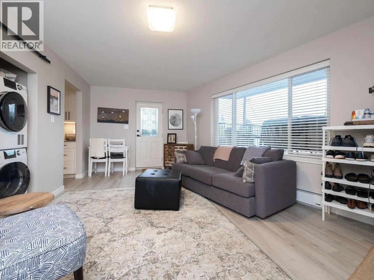 2727 PANORAMA DRIVE