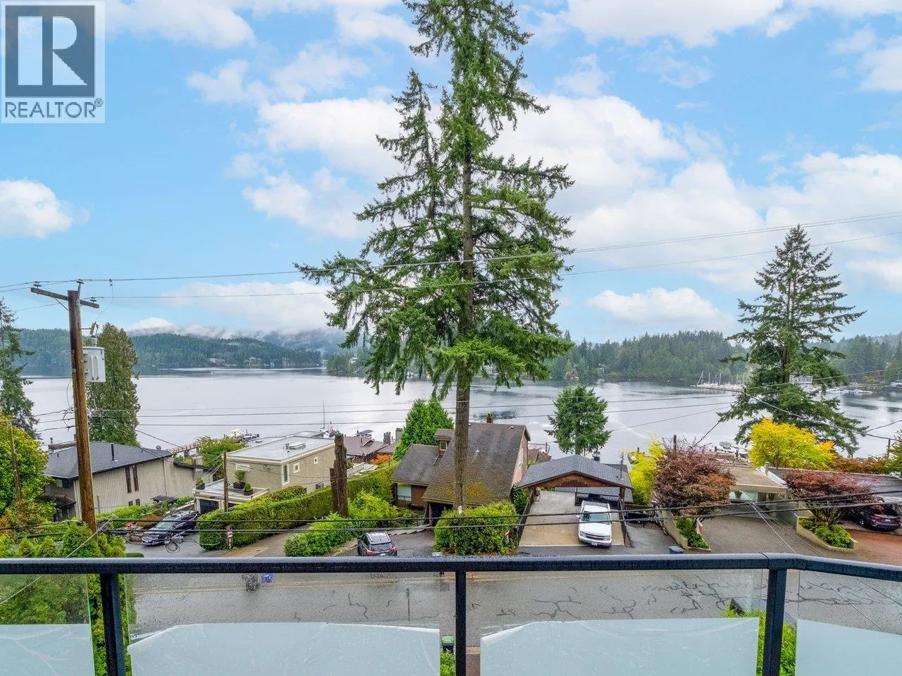 2727 PANORAMA DRIVE