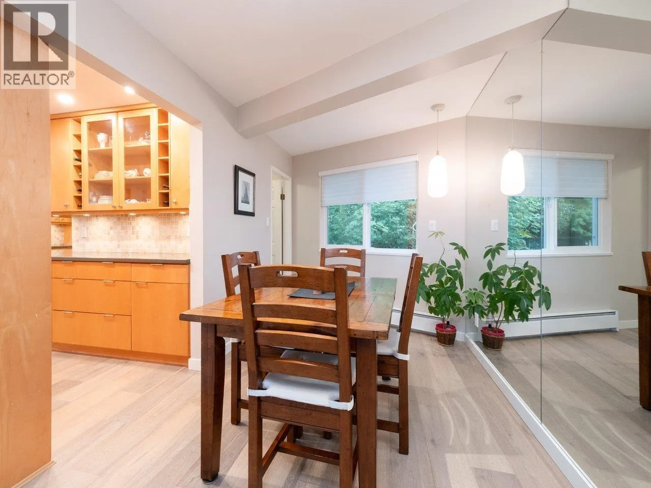 2727 PANORAMA DRIVE