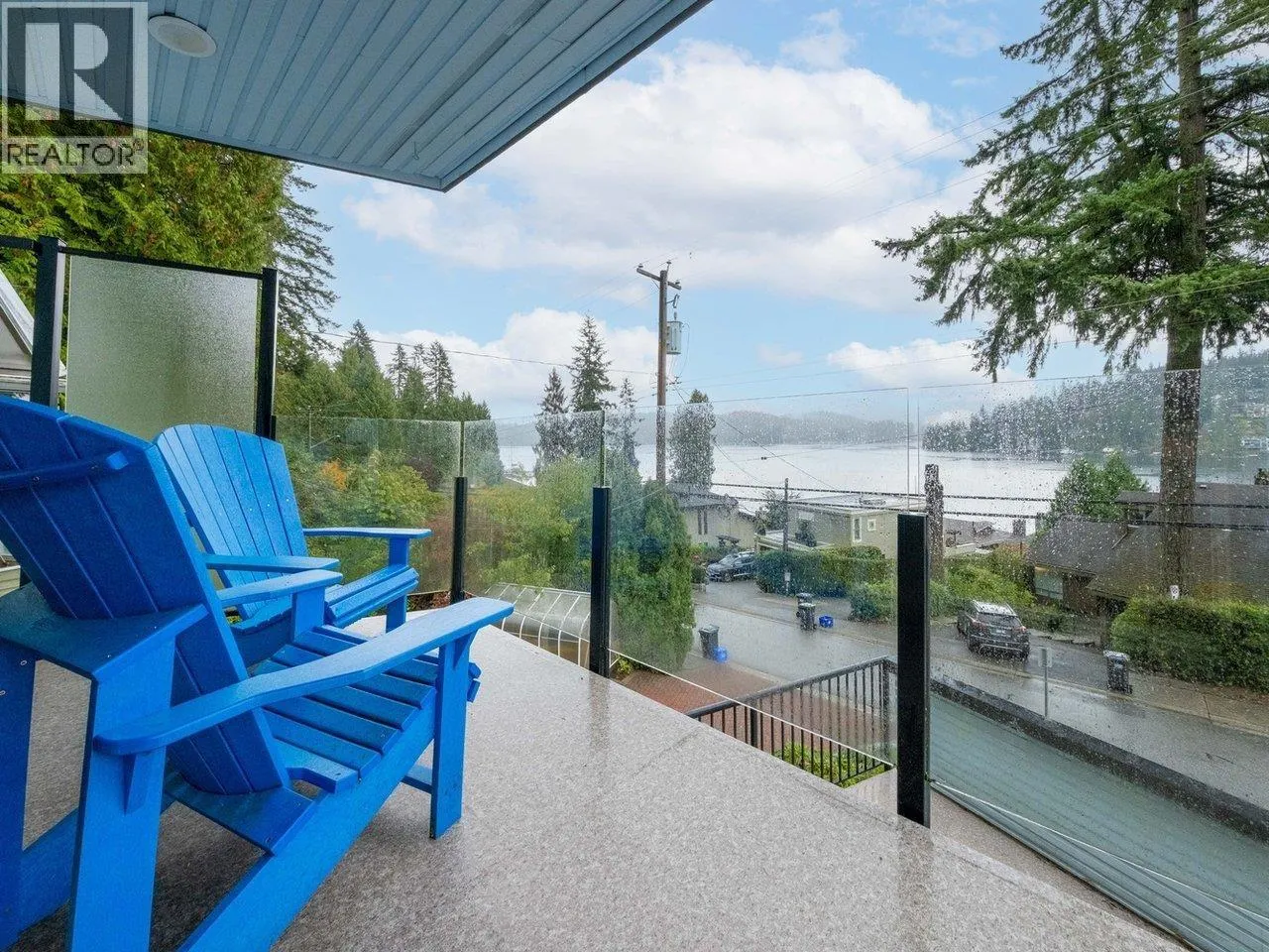 2727 PANORAMA DRIVE