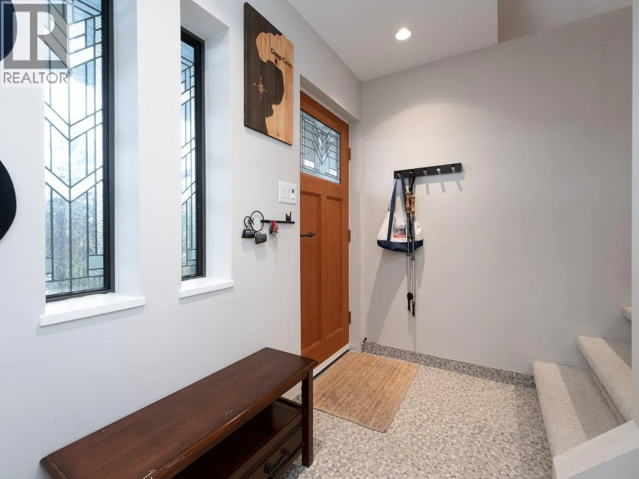 2727 PANORAMA DRIVE