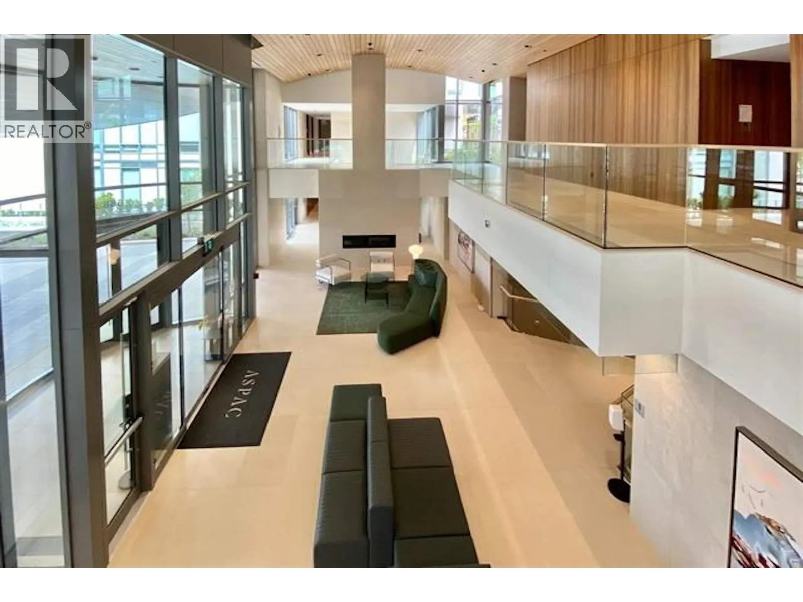 606 6622 PEARSON WAY