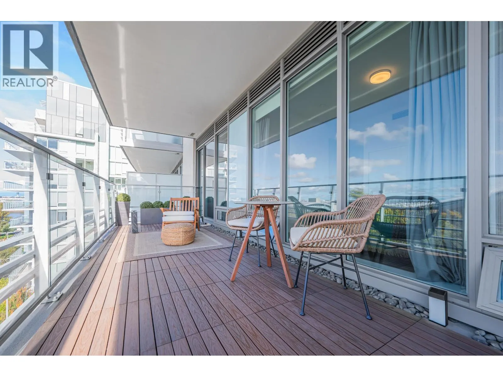 606 6622 PEARSON WAY
