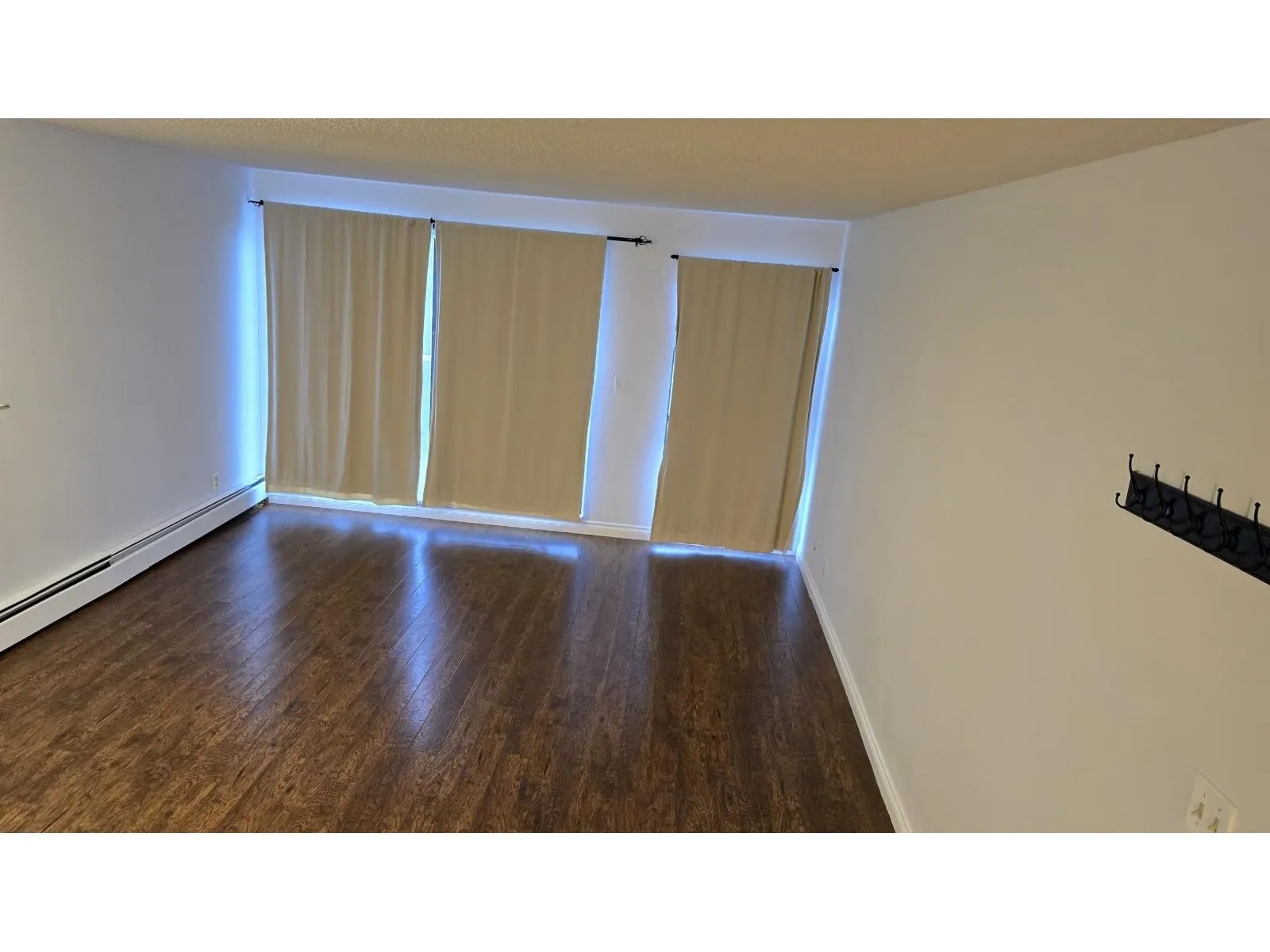 73 17712 60 AVENUE