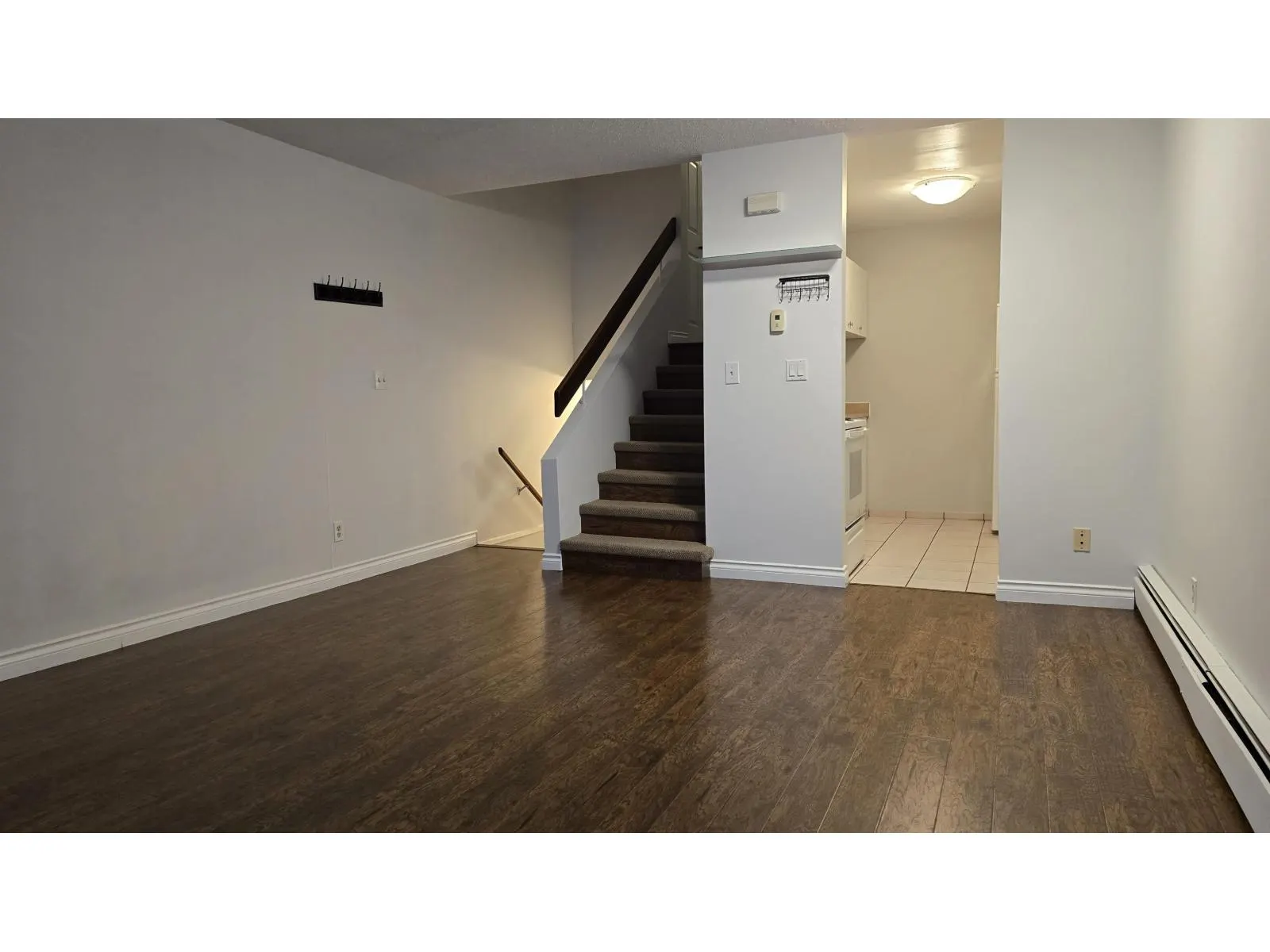 73 17712 60 AVENUE