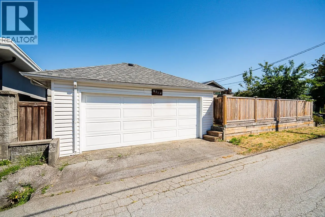 6546 DUNNEDIN STREET