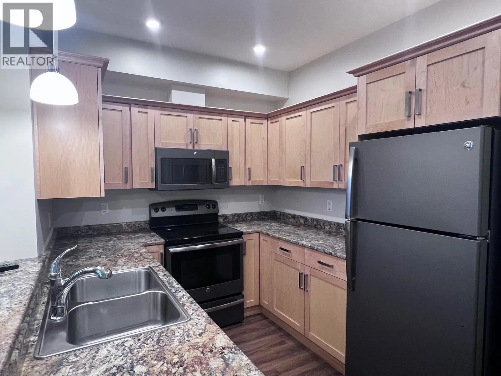 105 3684 PRINCESS CRESCENT
