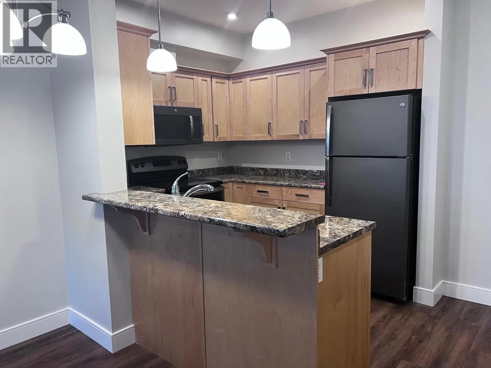 105 3684 PRINCESS CRESCENT