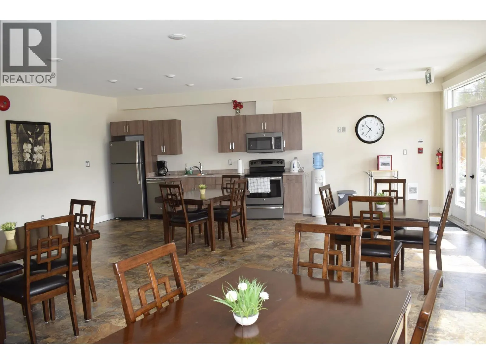 105 3684 PRINCESS CRESCENT