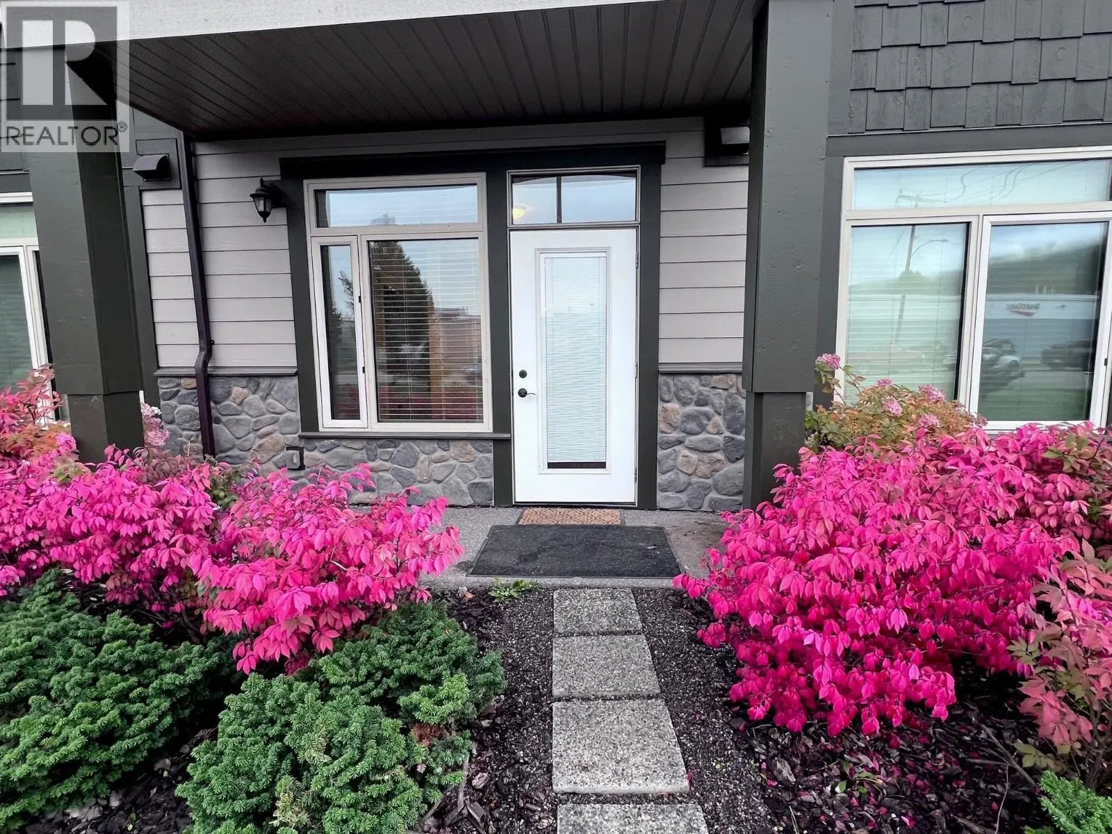 105 3684 PRINCESS CRESCENT