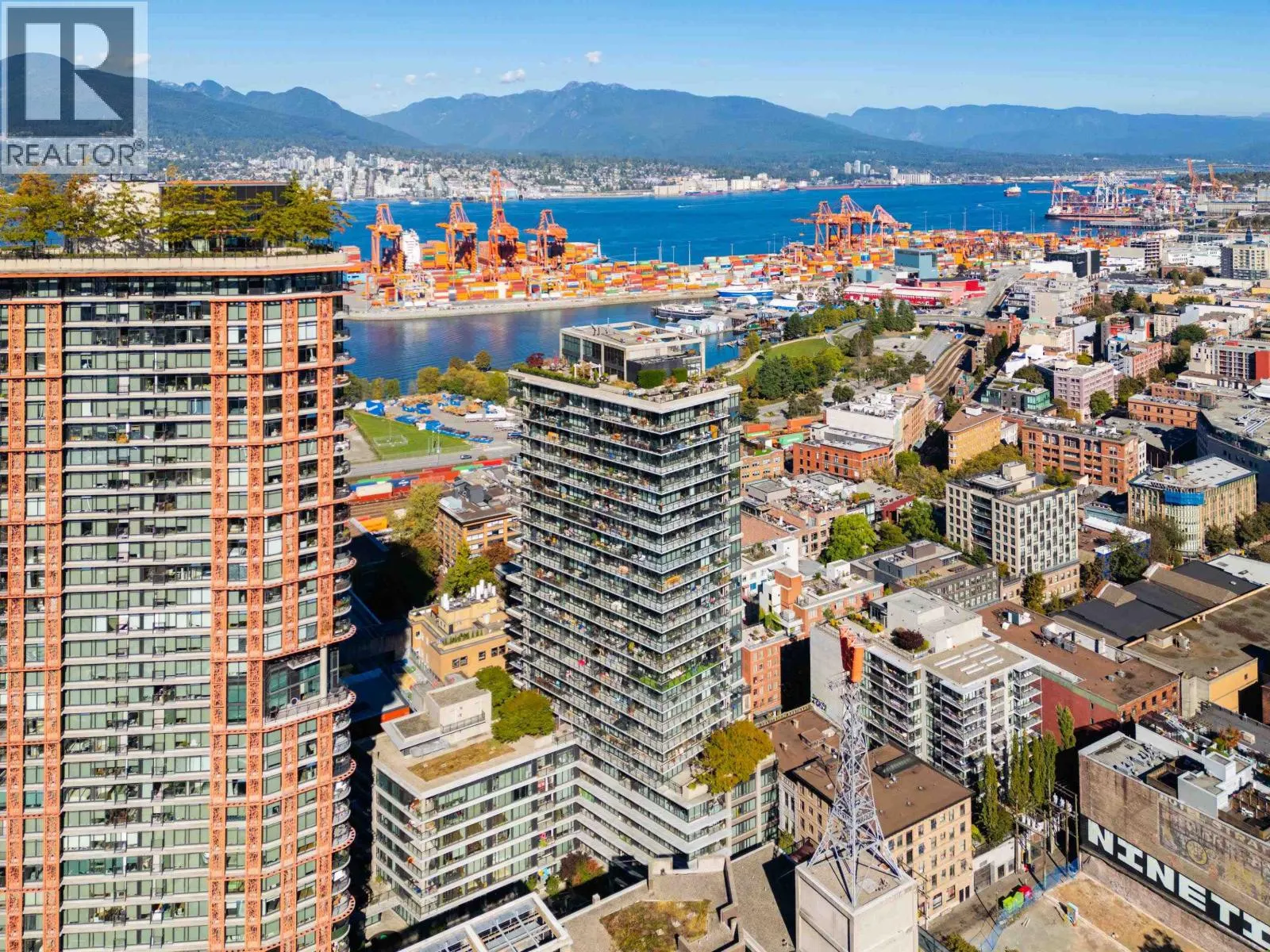 2508 108 W CORDOVA STREET