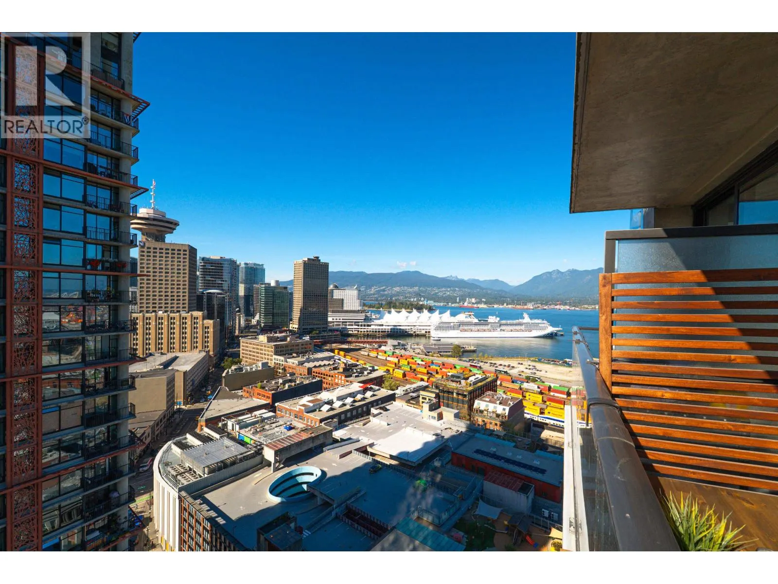 2508 108 W CORDOVA STREET