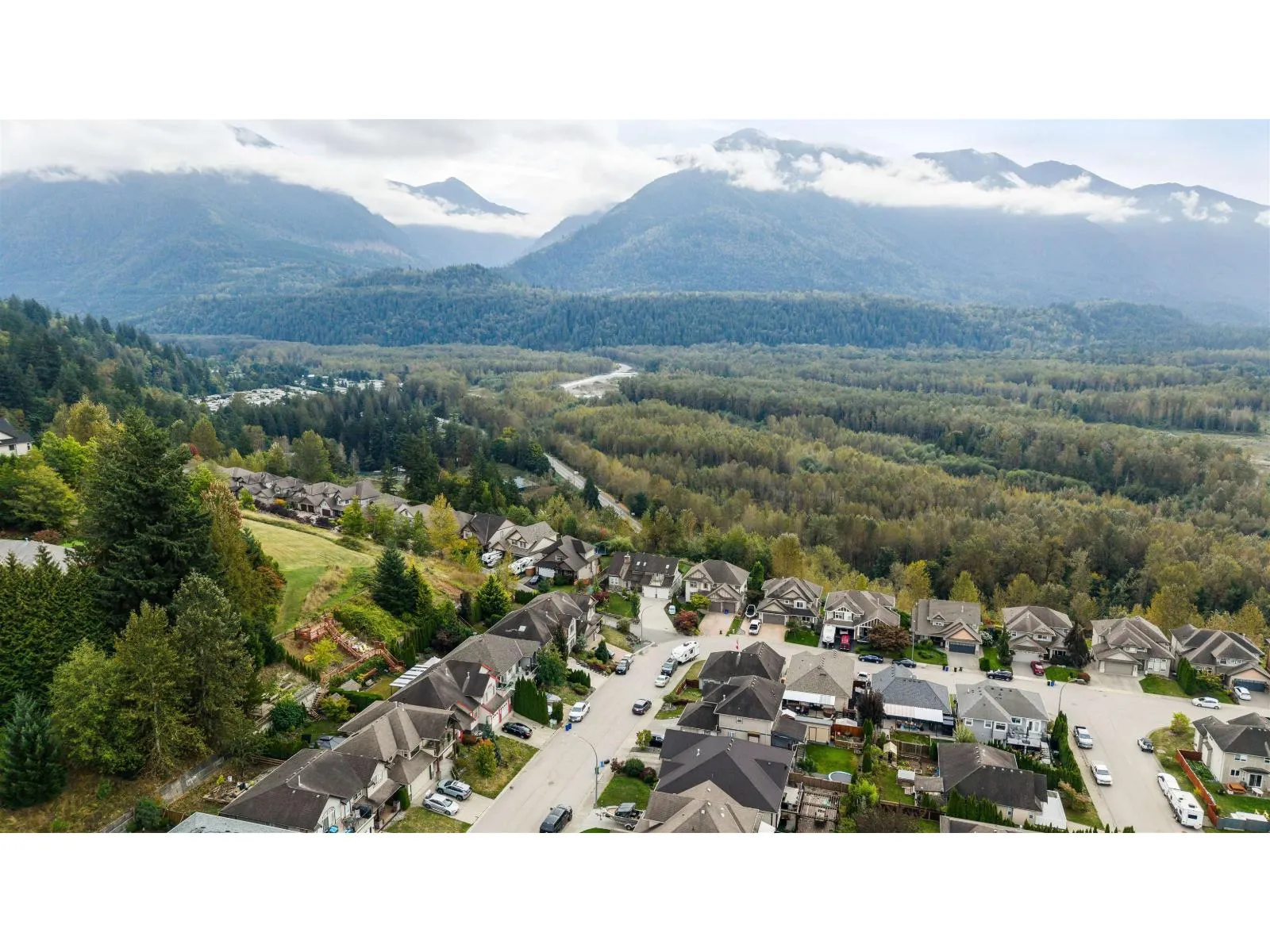 46052 BRIDLE RIDGE CRESCENT|Promontory