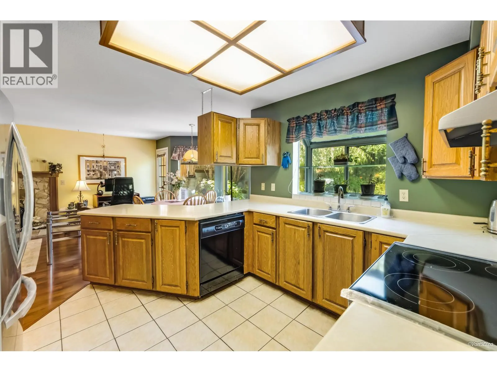 1207 DURANT DRIVE