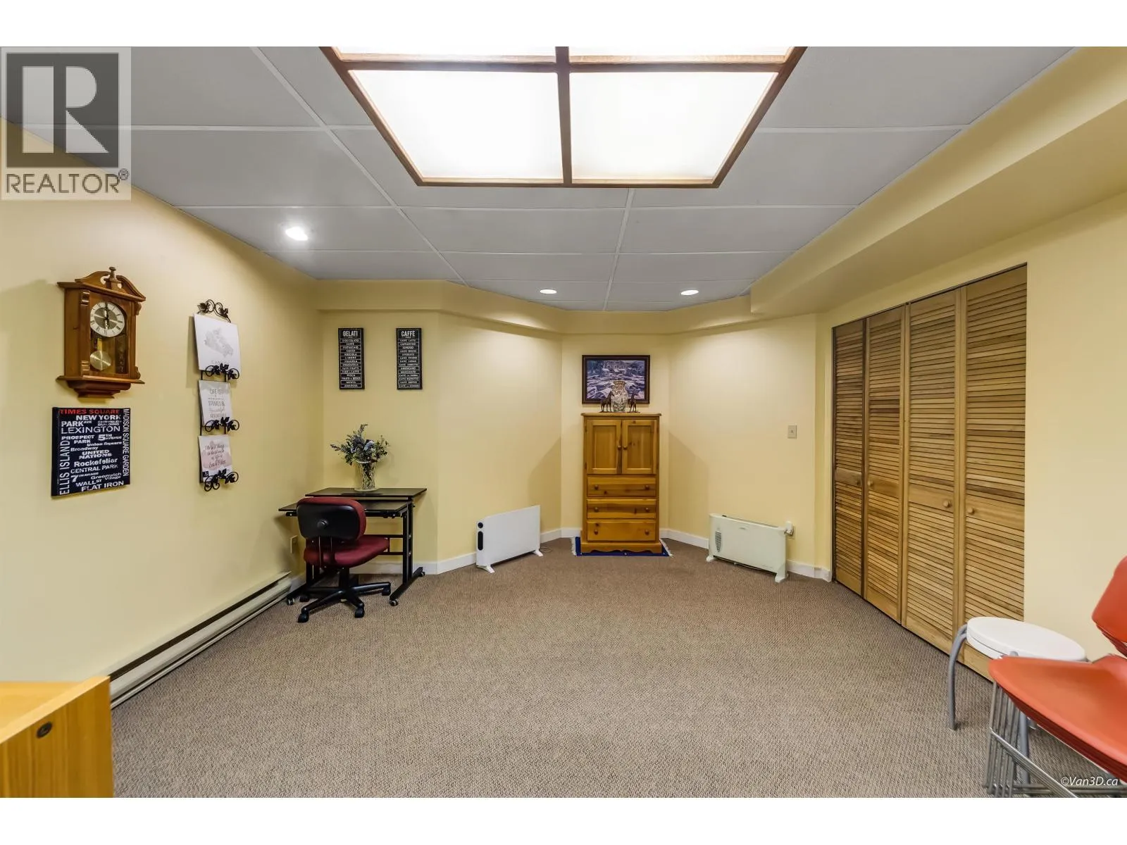 1207 DURANT DRIVE