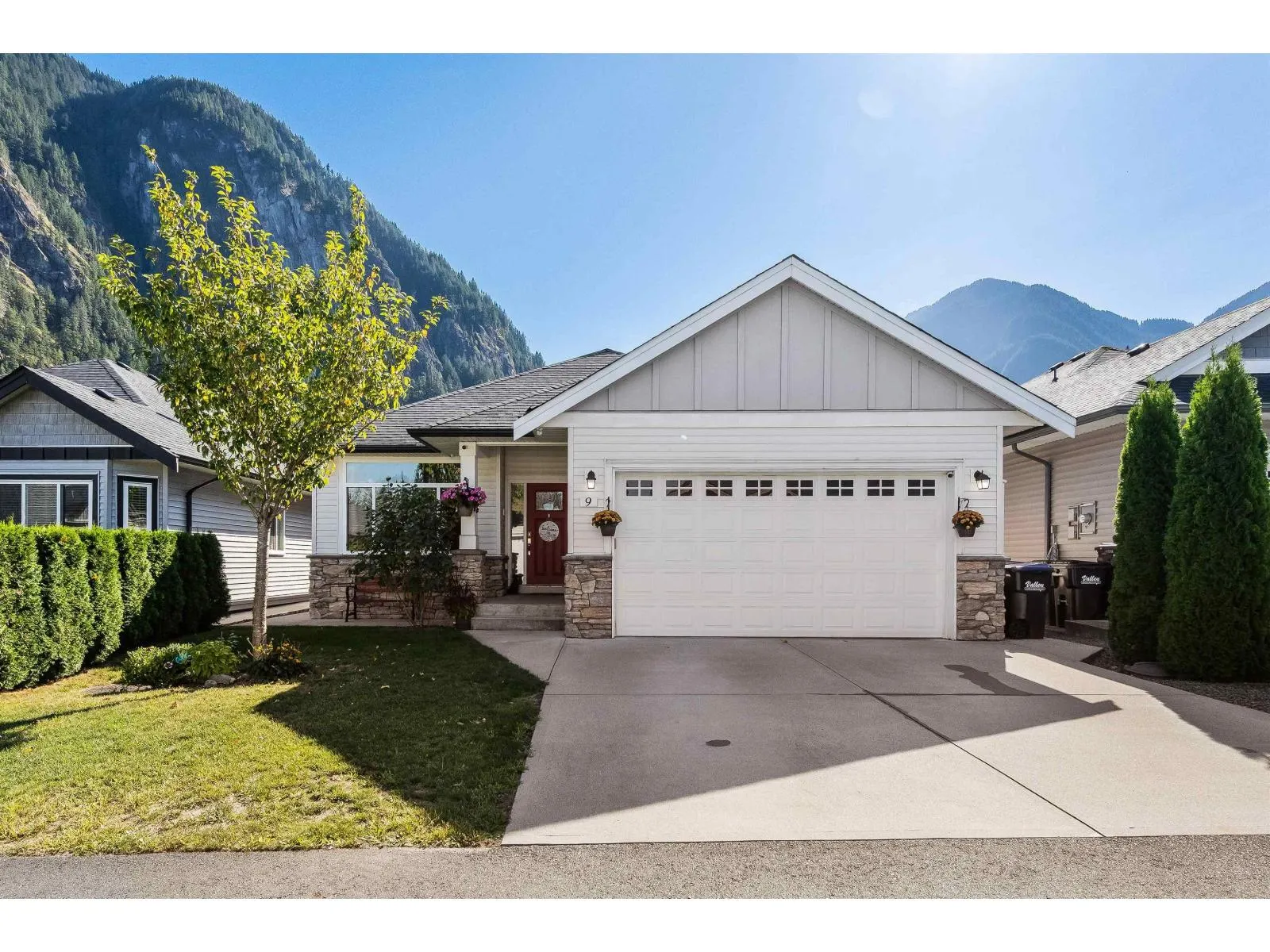 9 20118 BEACON ROAD|Hope