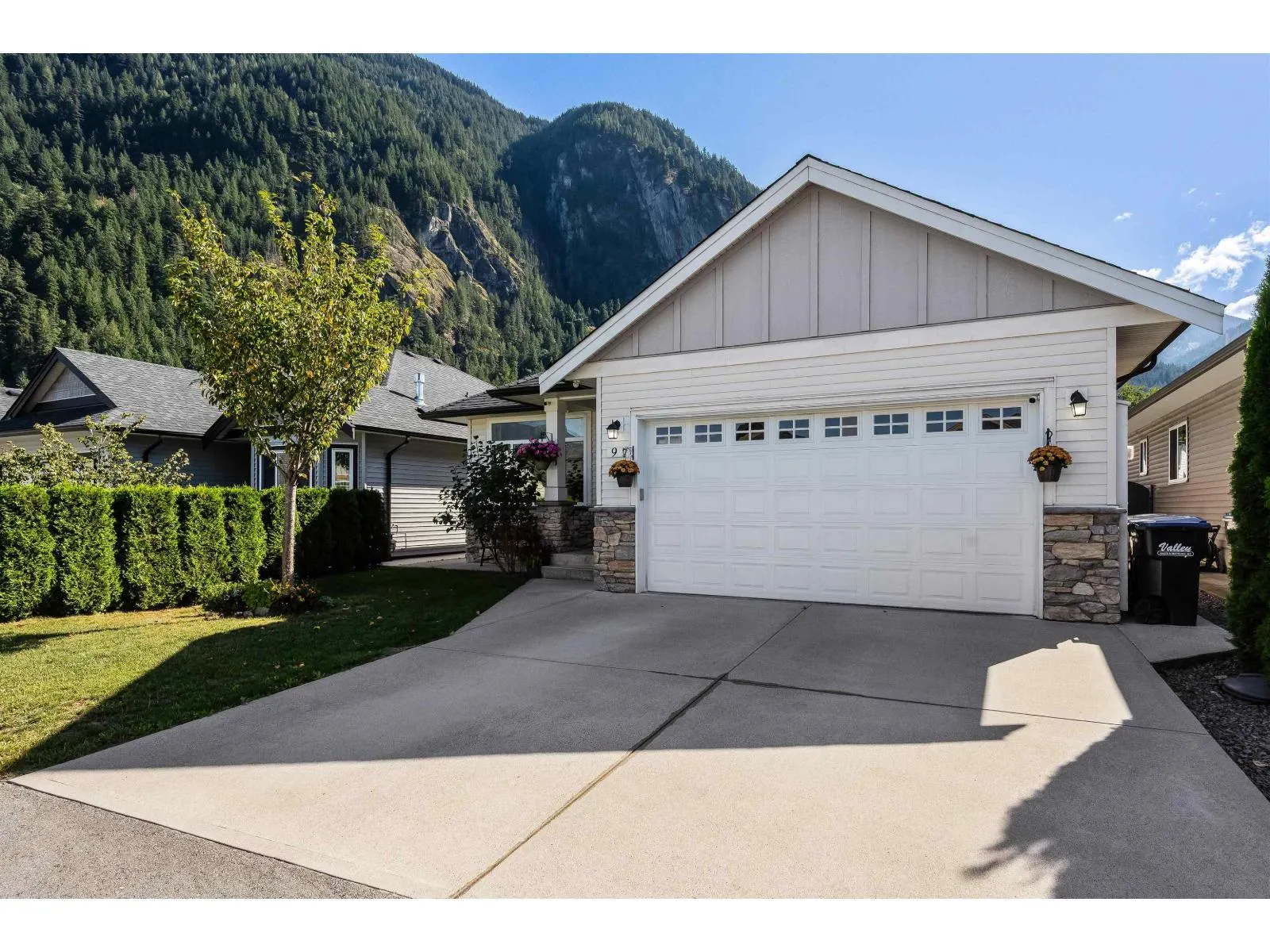 9 20118 BEACON ROAD|Hope