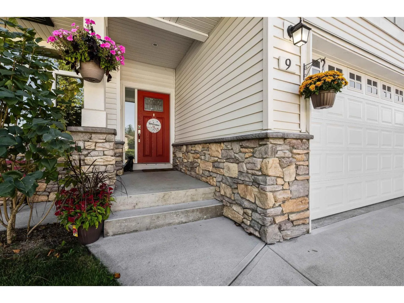 9 20118 BEACON ROAD|Hope