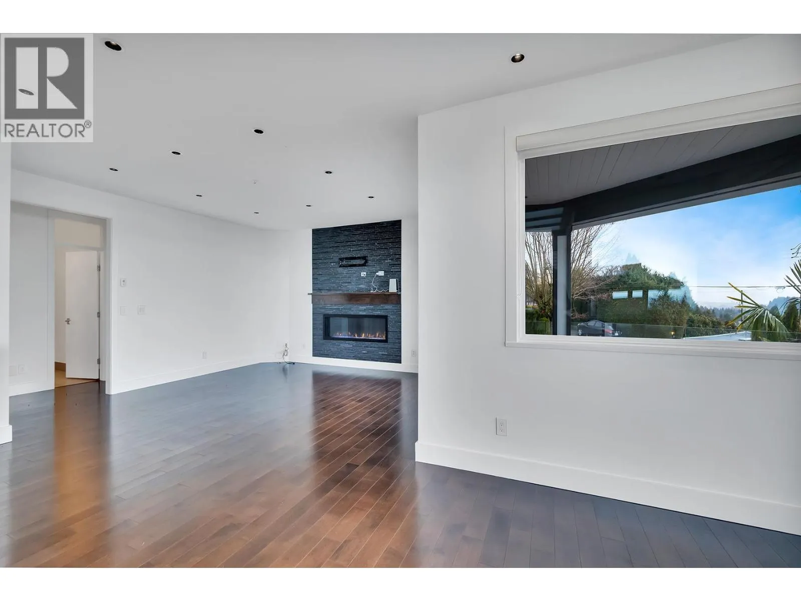 2278 ORCHARD LANE
