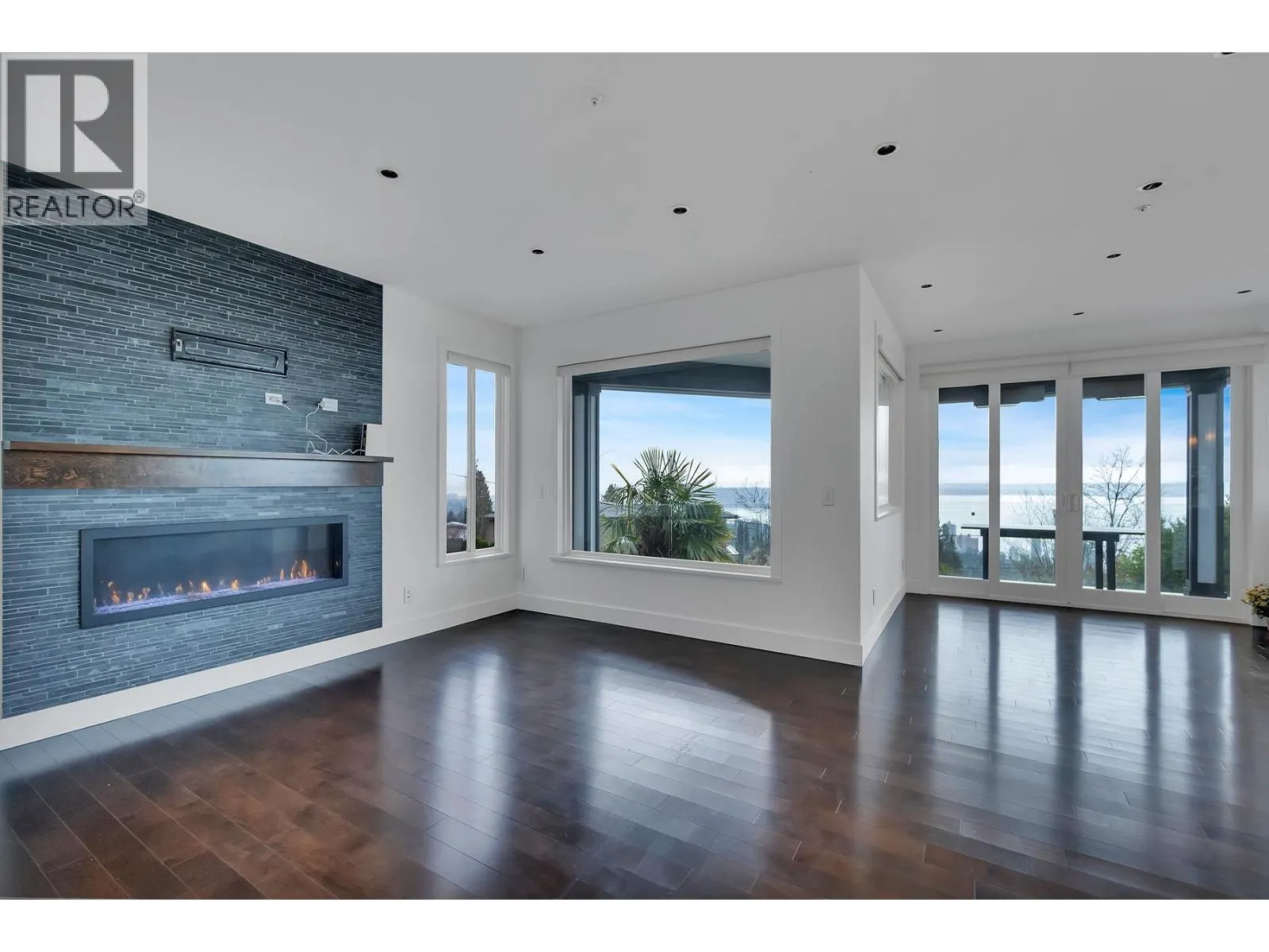 2278 ORCHARD LANE
