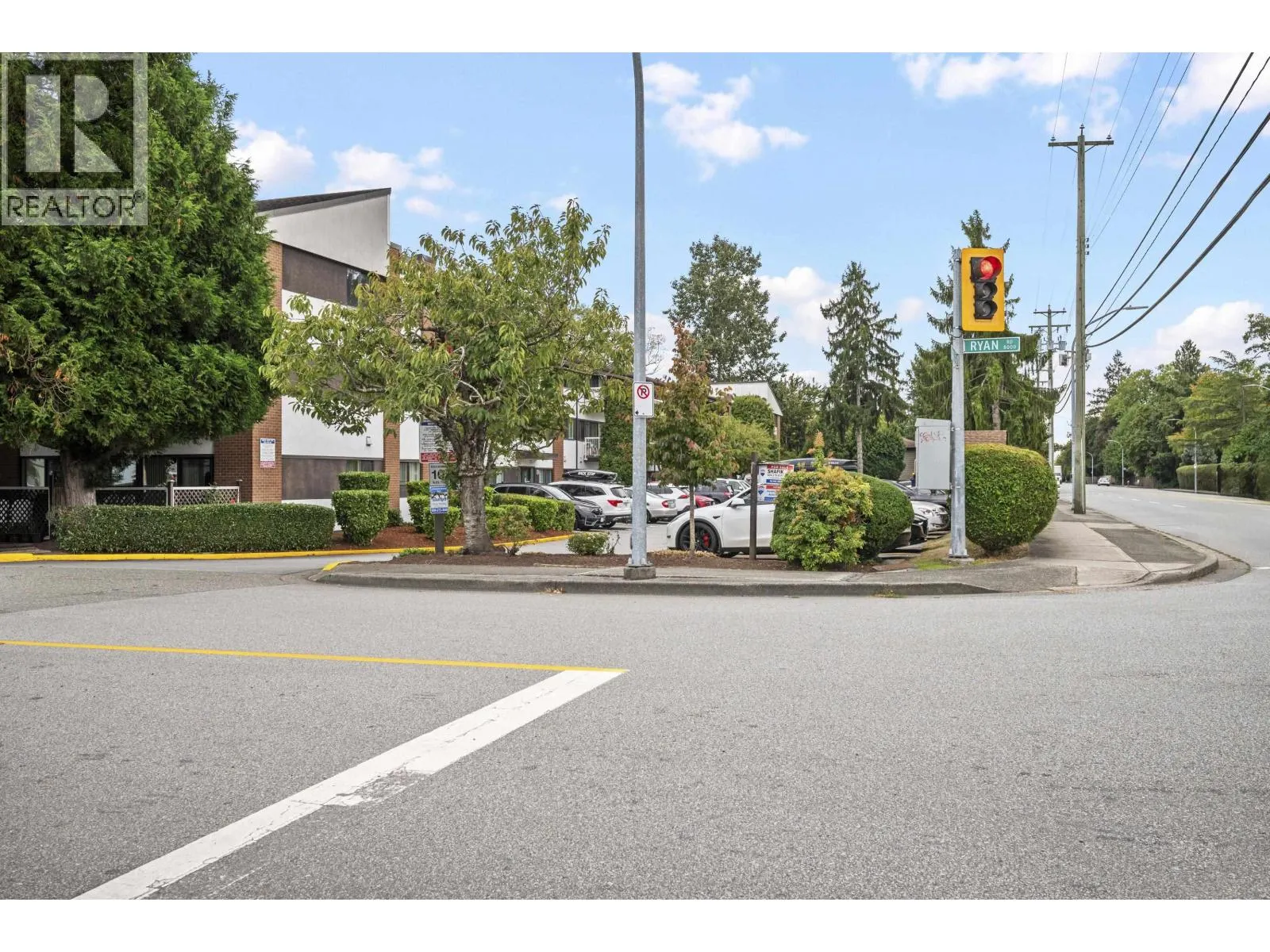 204 8020 RYAN ROAD