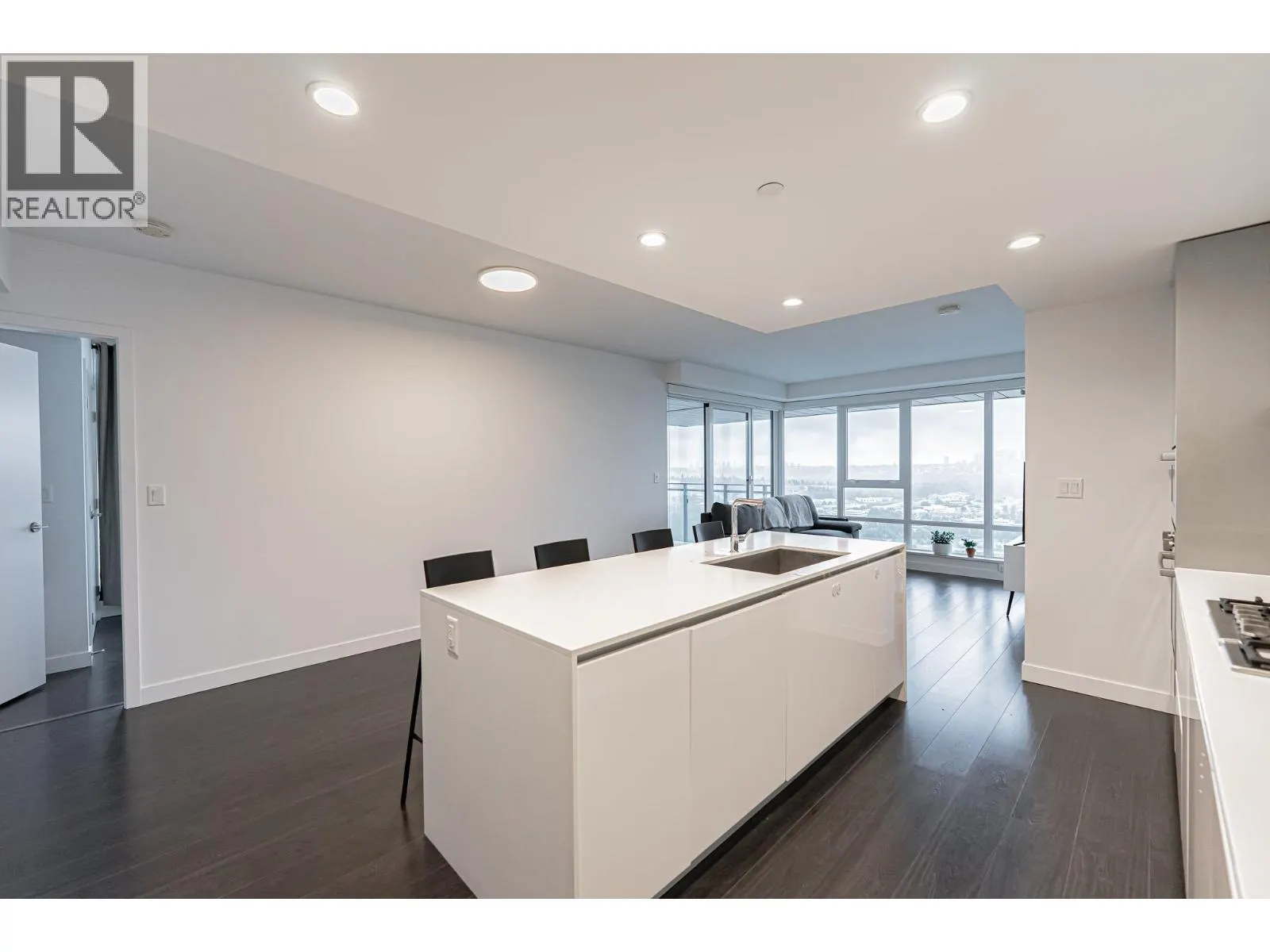 3406 2085 SKYLINE COURT