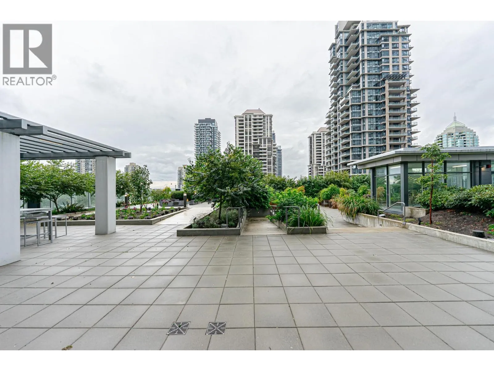 3406 2085 SKYLINE COURT