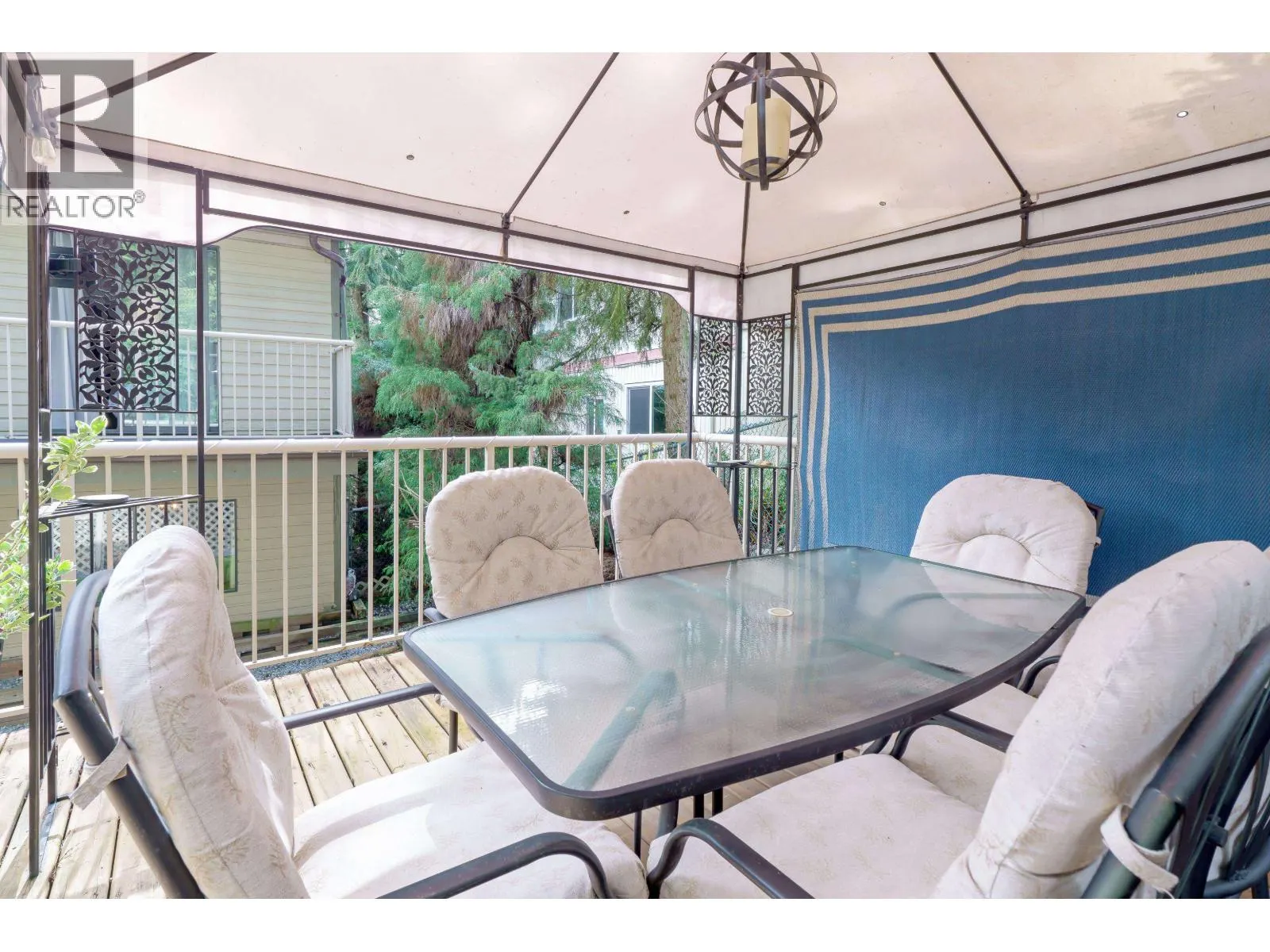 1261 LANSDOWNE DRIVE