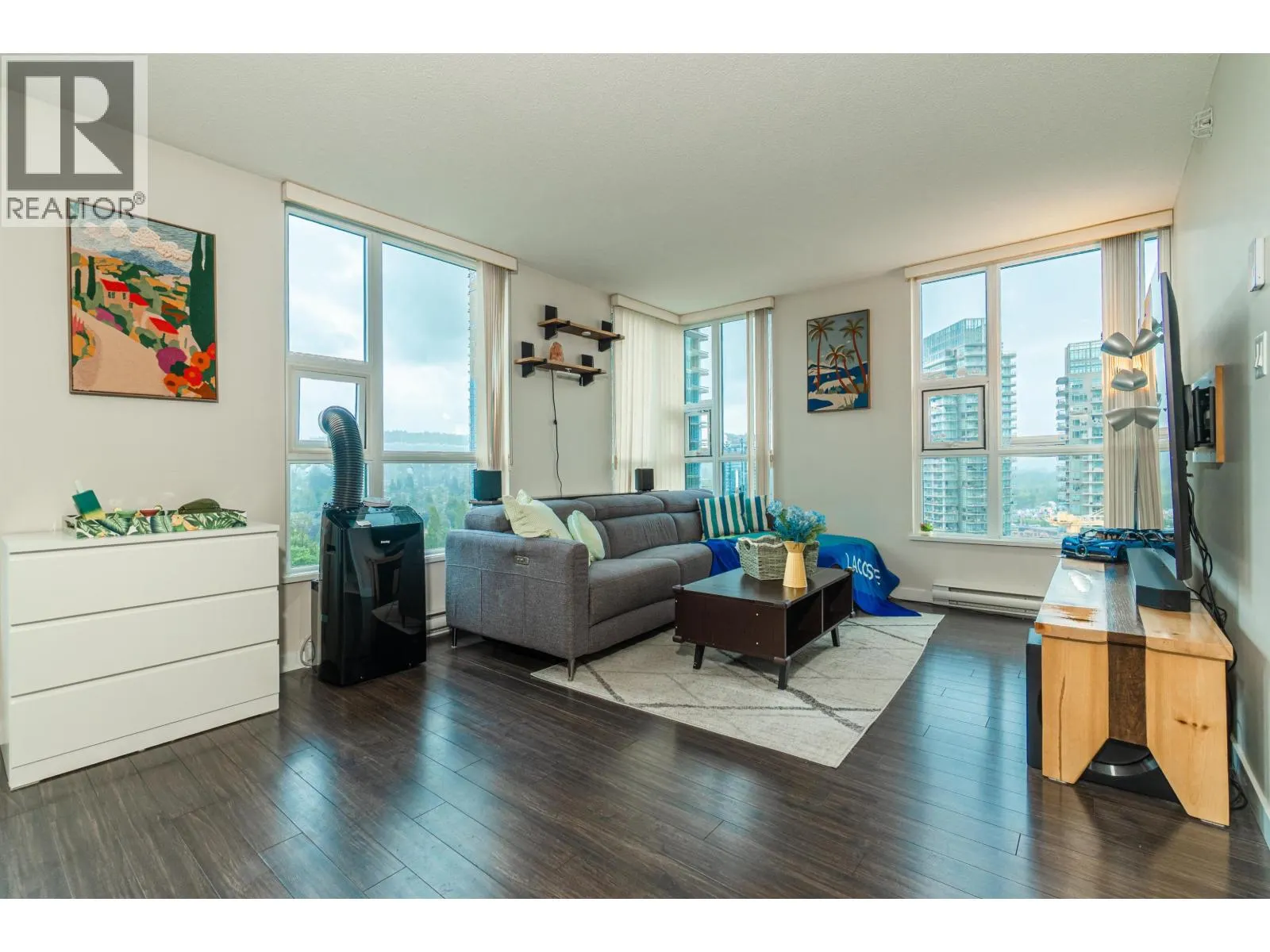 1901 2200 DOUGLAS ROAD