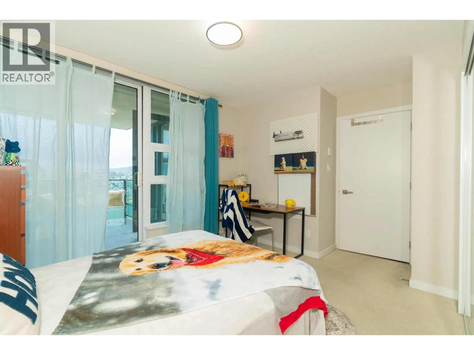 1901 2200 DOUGLAS ROAD