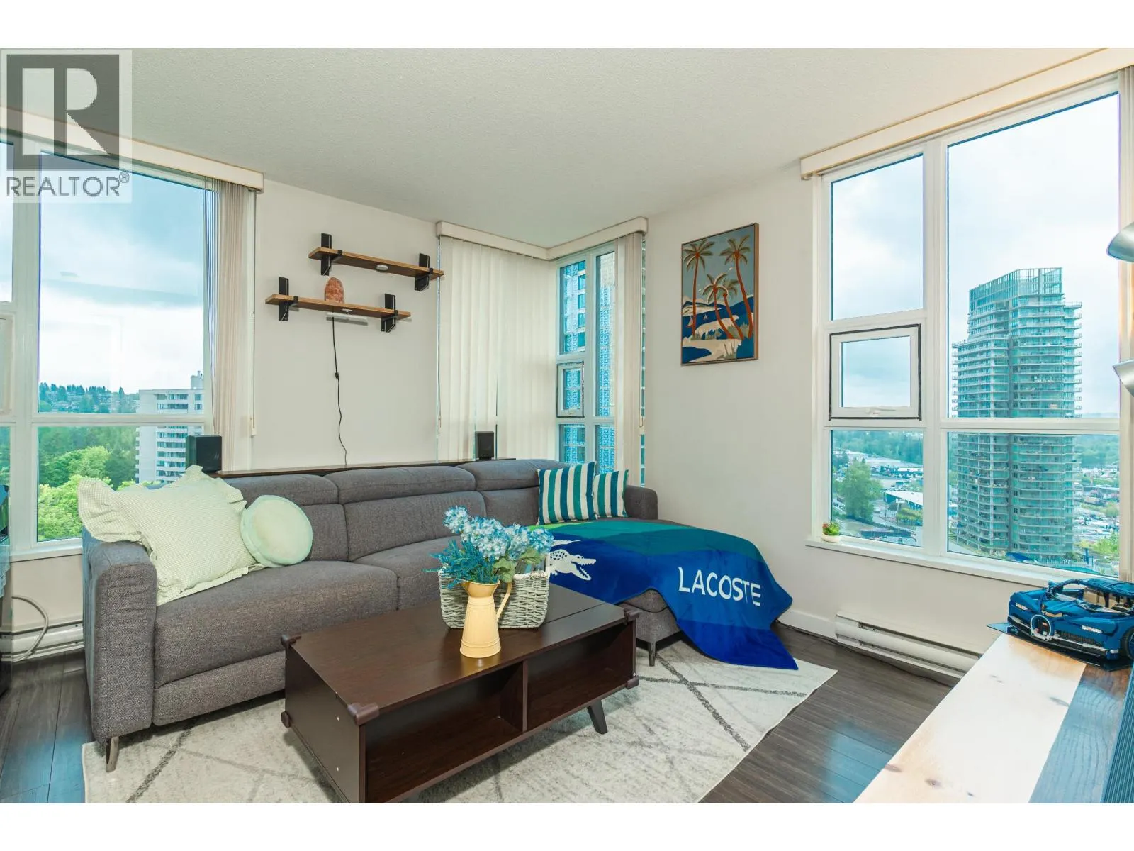 1901 2200 DOUGLAS ROAD