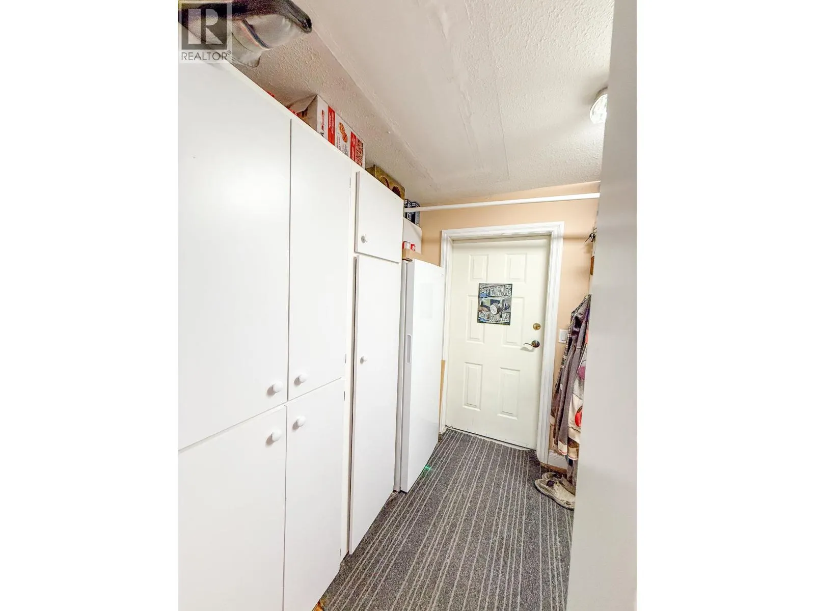 5346 HAZEL COURT